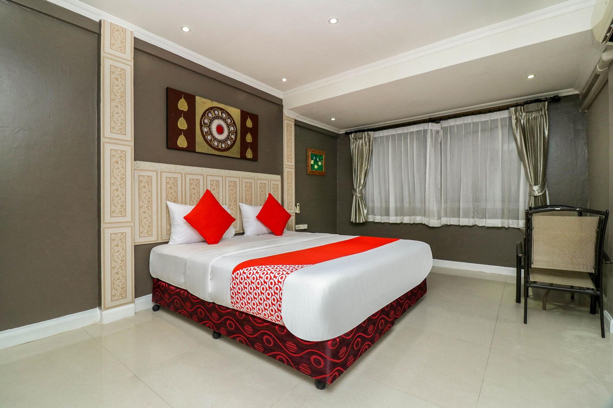 Natural Beach Hotel Паттайя Экстерьер фото