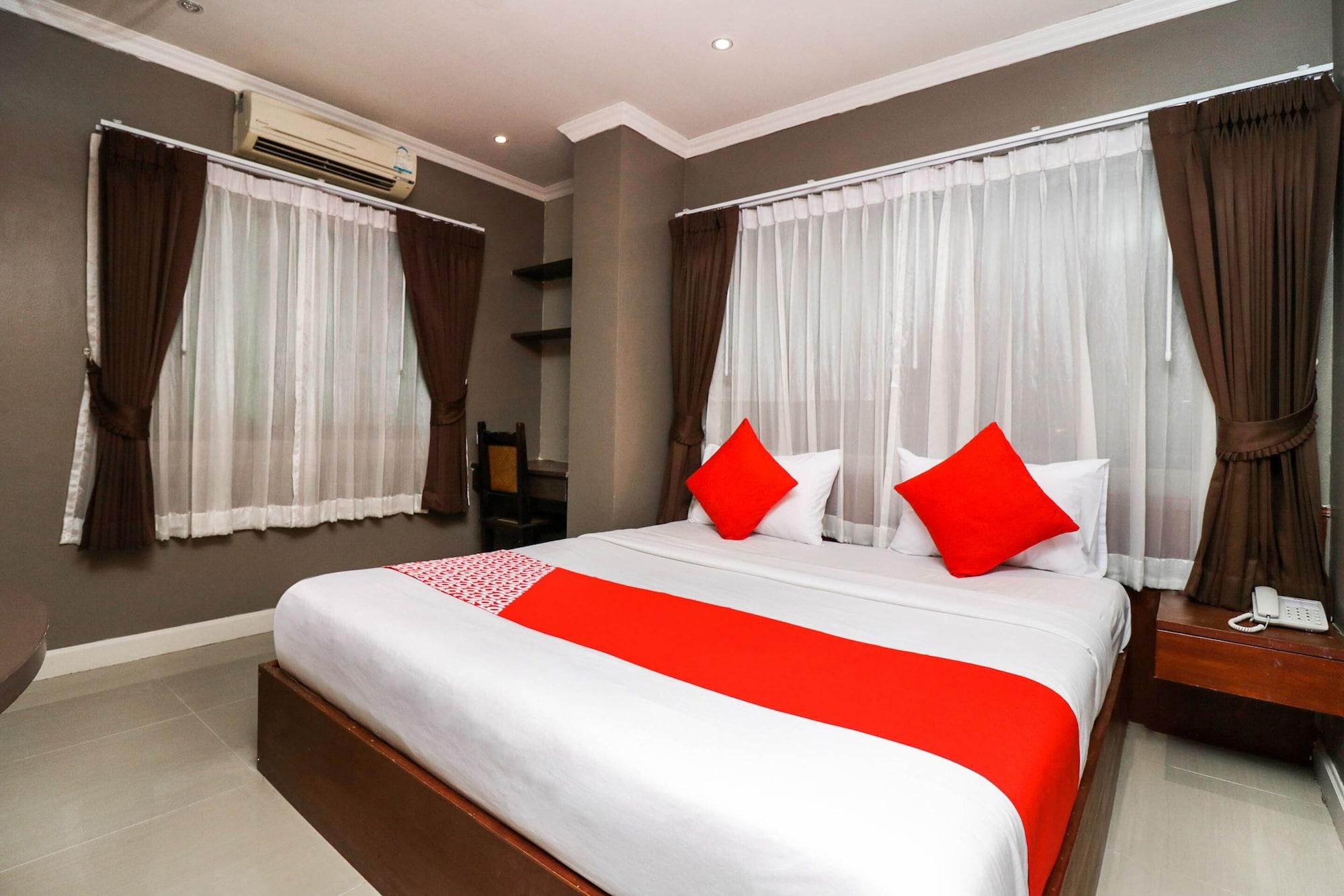 Natural Beach Hotel Паттайя Экстерьер фото