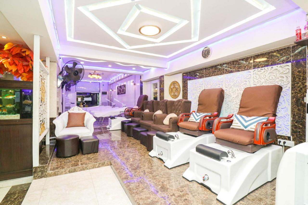 Natural Beach Hotel Паттайя Экстерьер фото